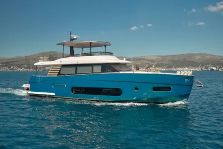 Charter-Azimut-2024 Azimut Magellano 66 - Navis Marine