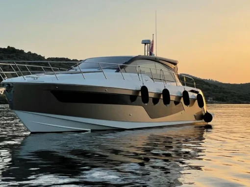 2018 Azimut Atlantis 51