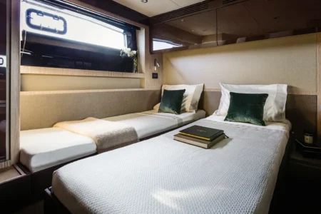 Azimut Yachts Atlantis 51 - Navis Marine