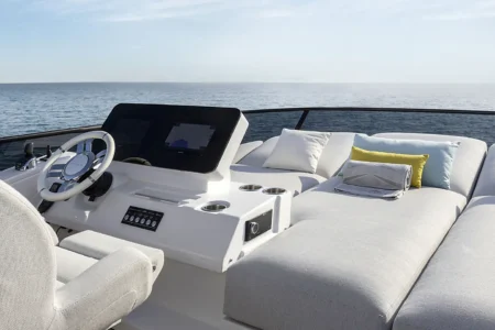Azimut Yachts Fly 53 - Navis Marine