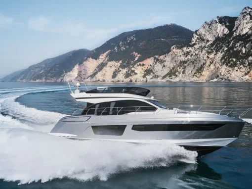 Azimut 53