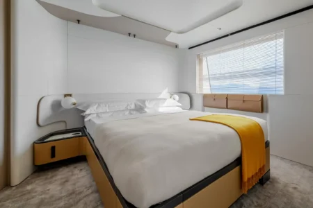 Azimut Yachts Grande TRIDECK - Navis Marine