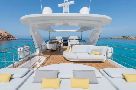 Azimut Yachts Grande 27M - Navis Marine