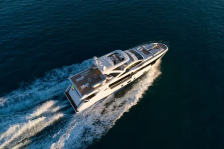 Azimut Yachts Grande 32M - Navis Marine