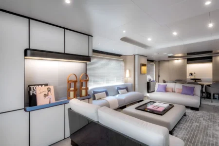 Azimut Yachts Grande 32M - Navis Marine