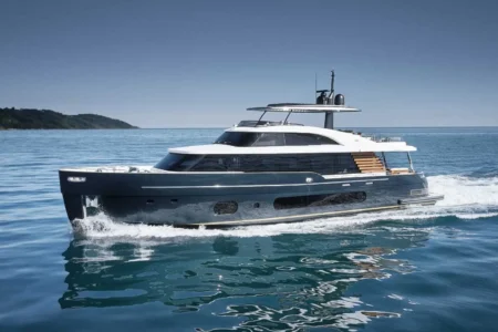 Azimut Yachts Magellano 25M - Navis Marine