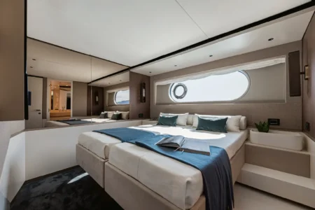 Azimut Yachts Magellano 25M - Navis Marine