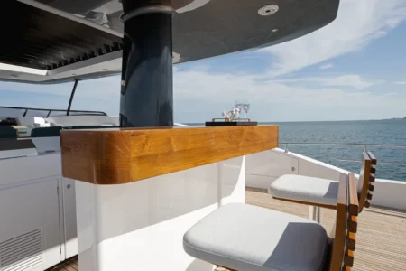 Azimut Yachts Magellano 25M - Navis Marine