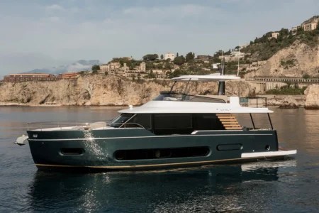 Azimut Yachts Magellano 60 - Navis Marine