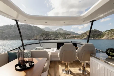 Azimut Yachts Magellano 60 - Navis Marine