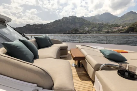 Azimut Yachts Magellano 60 - Navis Marine