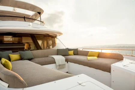 Azimut Yachts Magellano 66 - Navis Marine