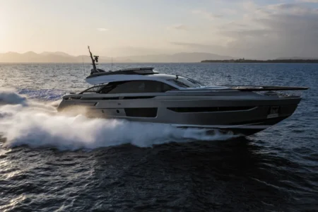 Azimut Yachts S10 - Navis Marine