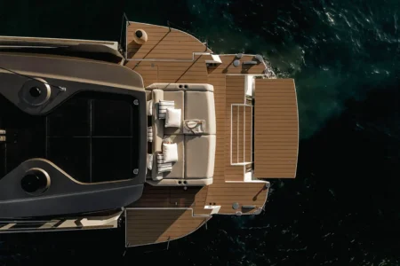 Azimut Yachts Seadeck 6 - Navis Marine