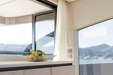 Azimut Yachts Seadeck 6 - Navis Marine