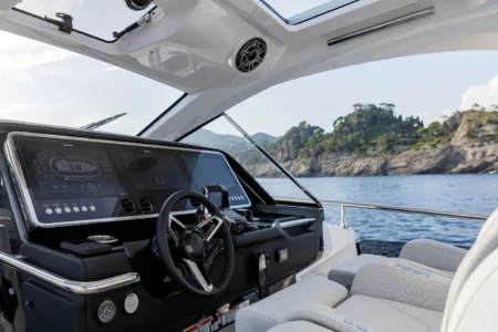 Azimut Yachts Verve 48 - Navis Marine