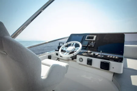 Azimut Yachts Fly 55 - Navis Marine
