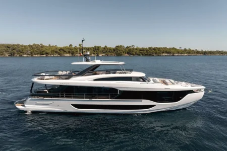 Azimut Yachts Grande 26M - Navis Marine