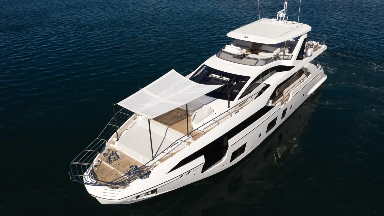 Azimut Grande 27 METRI