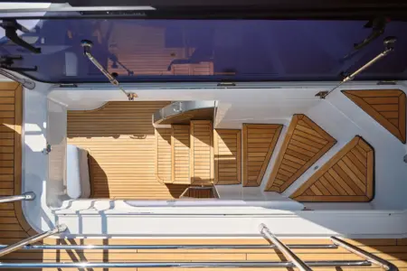 Charter-Azimut-68 - Navis Marine