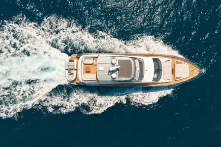 Charter-Azimut-68 - Navis Marine