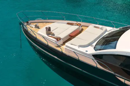 Charter-Azimut-68 - Navis Marine