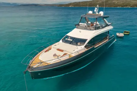 Charter-Azimut-68 - Navis Marine