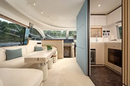 Charter-Azimut-68 - Navis Marine