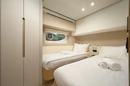 Charter-Azimut-68 - Navis Marine