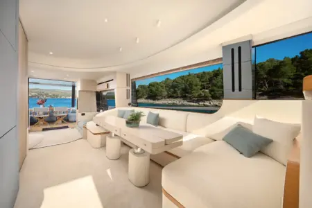 Charter-Azimut-68 - Navis Marine