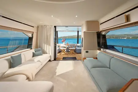 Charter-Azimut-68 - Navis Marine