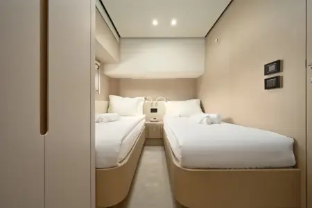 Charter-Azimut-68 - Navis Marine