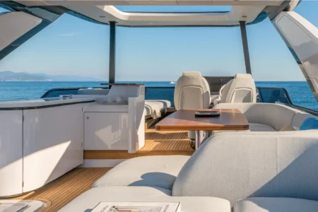 Azimut Yachts Fly 68 - Navis Marine