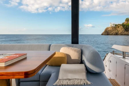 Azimut Yachts Fly 68 - Navis Marine