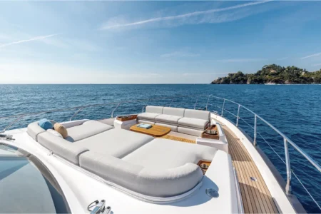 Azimut Yachts Fly 68 - Navis Marine