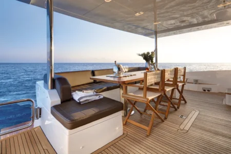 Azimut Yachts Fly 83 - Navis Marine