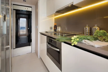 Azimut Yachts Fly 83 - Navis Marine