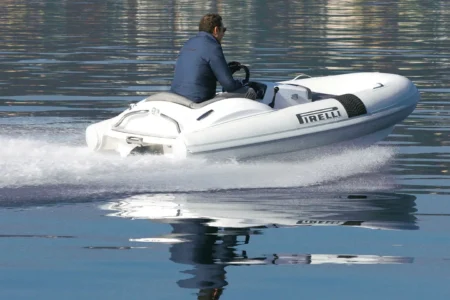 Pirelli Yachts J29 - Navis Marine