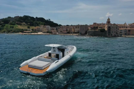 Pirelli Pirelli42 - Navis Marine