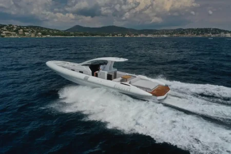Pirelli Pirelli42 - Navis Marine