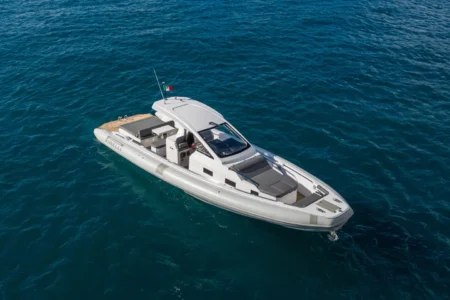 Pirelli Pirelli42 - Navis Marine