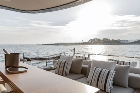 Seadeck S7 Azimut Yachts