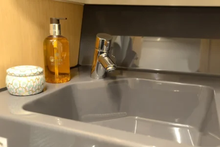 Windy SR28 CC - Navis Marine