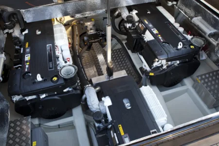 Windy SR52 Blackbird - Navis Marine