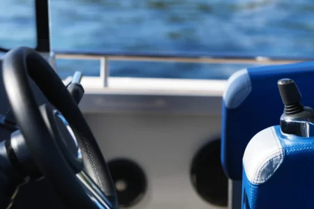 Windy SR52 Blackbird - Navis Marine