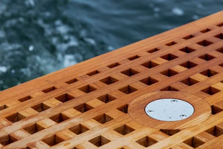 Windy SR52 Blackbird - Navis Marine