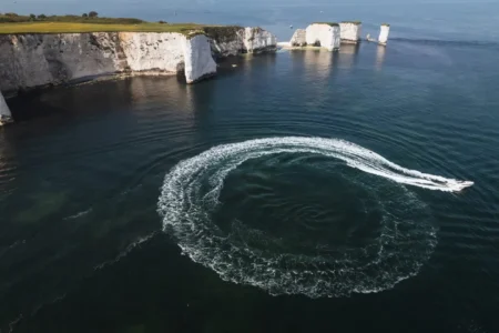 Windy W29 Huracan - Navis Marine