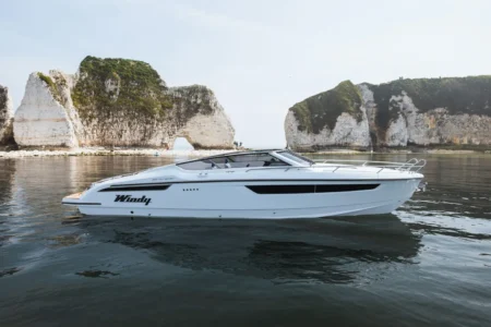 Windy W29 Huracan - Navis Marine