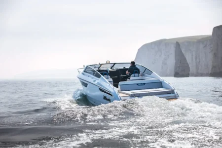 Windy W29 Huracan - Navis Marine