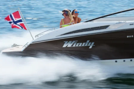 Windy W32 Grand Zonda RS - Navis Marine